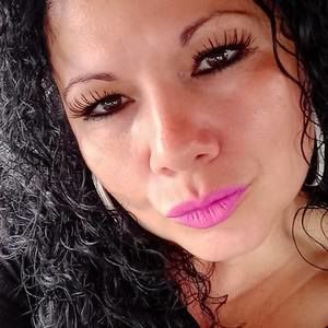 Meet your Posher, Inez